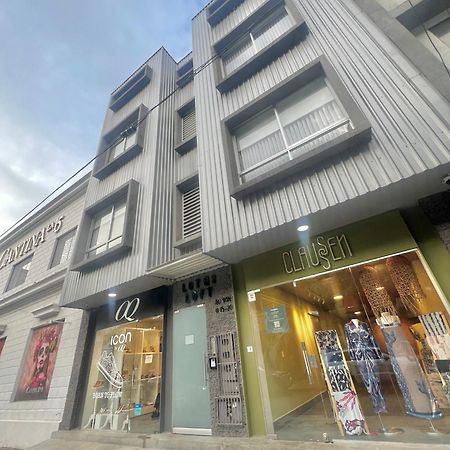 Edificio Lotus Loft Apartman Cali Kültér fotó